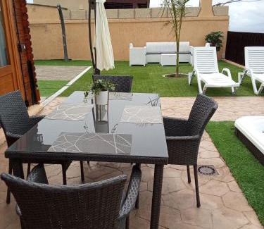 Piedra Hincada House | El Refugio