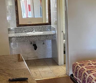 Citrus Grove Hotel | El Rio Motel