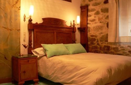 Avedillo de Sanabria House | El Taller De La Seda