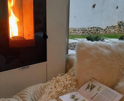 Cerezales del Condado House | El Vallín de Lan