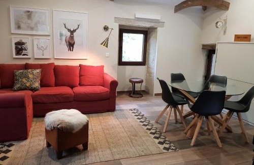 Lugo House | EL VIEJO MOLINO