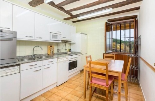 El Rasillo de Cameros Cottage | Elaya Apartments (B), for 6 people
