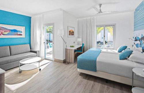 Playa Blanca Hotel | Elba Lanzarote Royal Village Resort