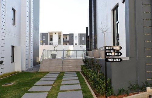 Greater Johannesburg Metropolitan Area Apartment | Elcaro Luxury Villas - Native Suite