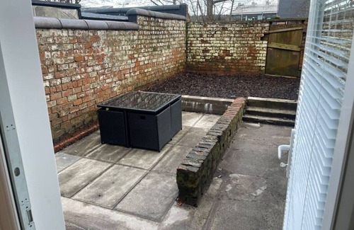 Glasgow Apartment | Elder Park Apartment 1