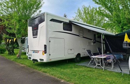 Bonneveau RV Rental | Electrified Camping Pitch
