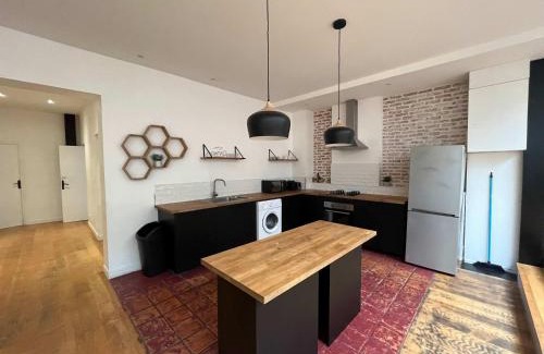 19th Arrondissement Apartment | Elegance et confort pour 10 personnes