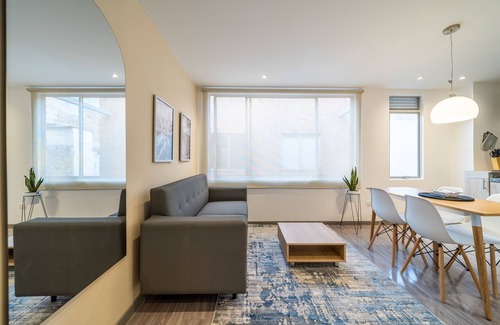 Financial District Apartment | Elegance in the Heart of Chapinero