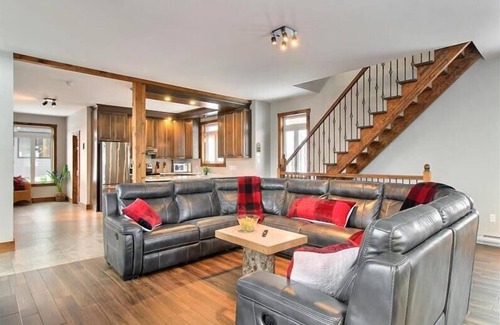 Saint-Philemon Ski Chalet | Elegance | Luxe des montagnes avec Spa