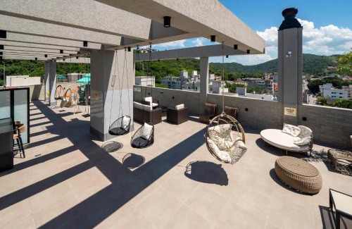 Ze Amandio Apartment | Elegance - Piscina Aquecida - Apartamento para 4 pessoas em Bombinhas