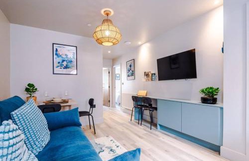 Chester Apartment | Elegant 2B Retreat City Centre with Secure Parking