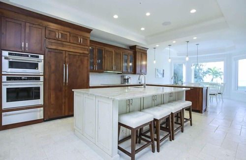 Captiva House | Elegant 5BR Beachfront Estate with Elevator, Private Pool & 3 Kings