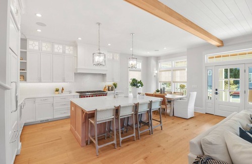 North End Condo | Elegant 6-Bedroom Condo—Garage & Porch Bliss