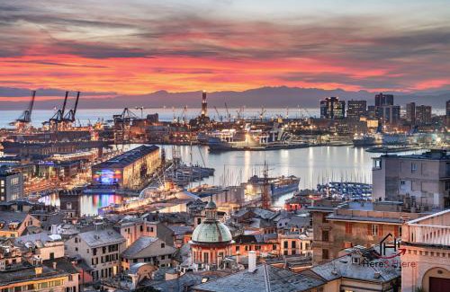 Sestri Ponente Apartment | Elegant Apartment - Airport 5min - AC - Smart TV