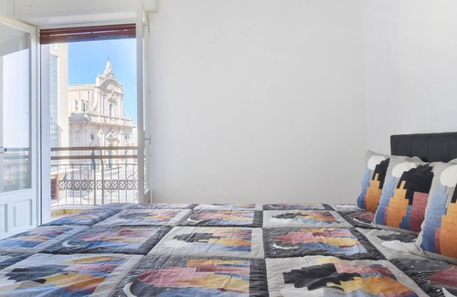 Ispica Apartment | Elegant apartment in historic building.