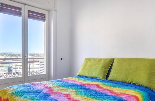 Ispica Apartment | Elegant apartment in historic building.