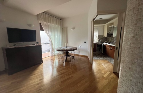 Mergellina Apartment | Elegant Apartment in Naples, Posillipo, with reserved parking space