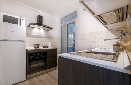Belluno Apartment | Elegant apartment of 65 sqm, for 4 people, located on the third floor of a building with an elevator (NOT suitable to disabled guests - 4 steps). The property is located in the heart of Belluno's historic center, in a panoramic position offering views of