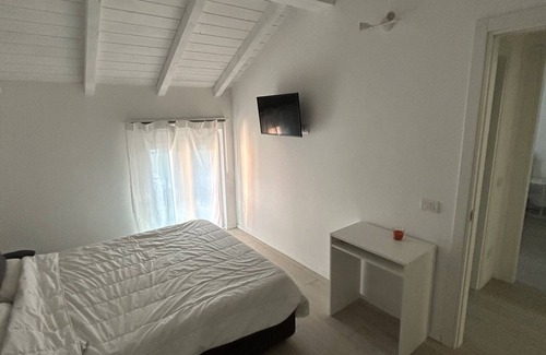Cagnola Apartment | Elegant attic apartment Portello/Piazzale Accursio area (a few steps from City Life)