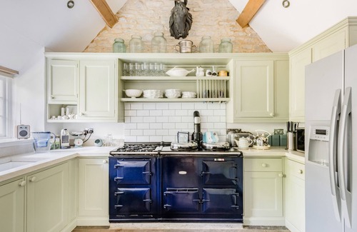 Swanage House | Elegant Cottage with large garden and sea glimpses in the heart of Swanage