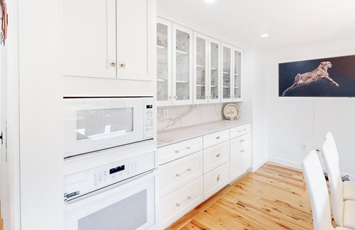 Harwich Port House | Elegant estate with large deck and lush yard - walk to beach on Nantucket Sound