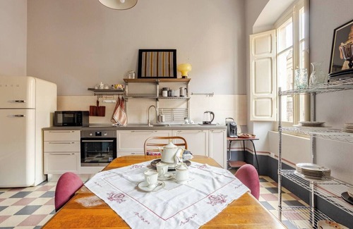 Iglesias Apartment | Elegant guesthouse in the historic center