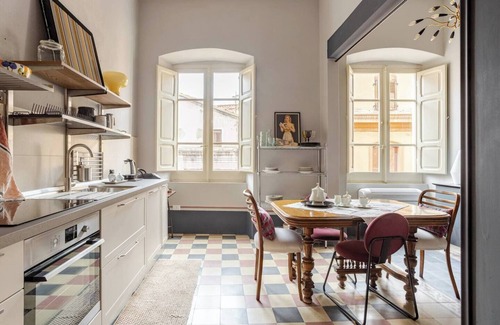 Iglesias Apartment | Elegant guesthouse in the historic center