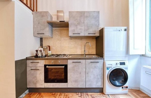 Prati Apartment | Elegant Historic Apartment in Central Romen