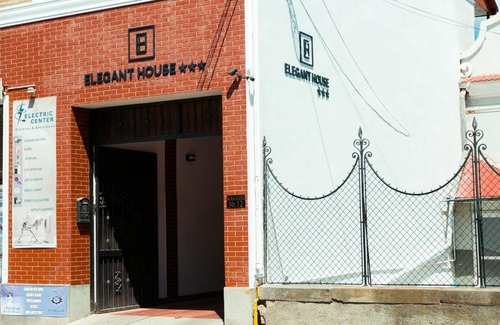 Fagaras House | Elegant House