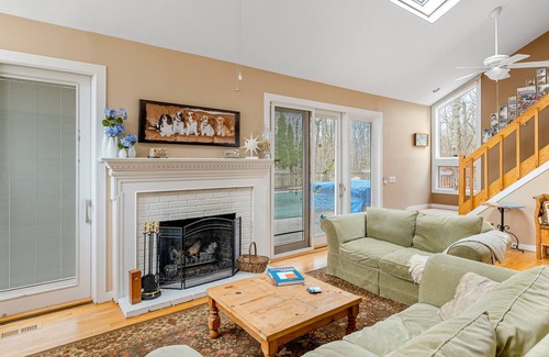 Amagansett North House | Elegant house with private saltwater pool, hot tub, dog-friendly yard & W/D
