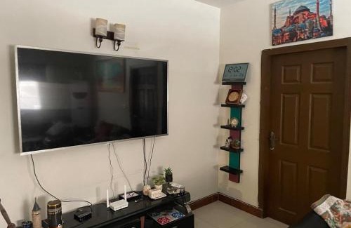 Clifton Apartment | Elegant Living by the beach