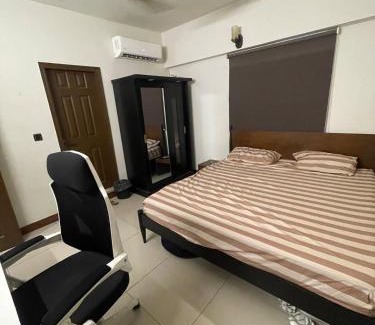 Clifton Apartment | Elegant Living by the beach