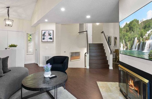 Valle Lindo House | Elegant Oasis on Malaga Cir