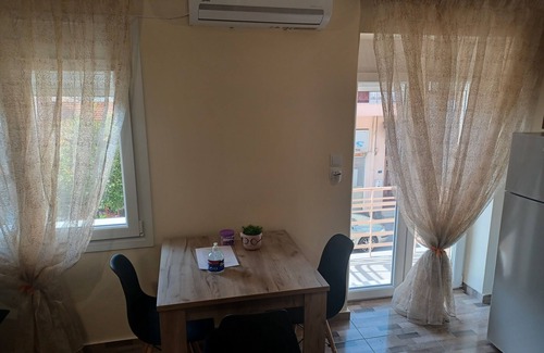 Lesvos Apartment | Elegant Studio Mytilini - 5 λεπτά από το κέντρο της πόλης!