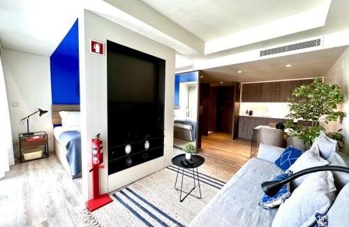 Misericordia Apartment | Elegant Studio Santos, Lisbon