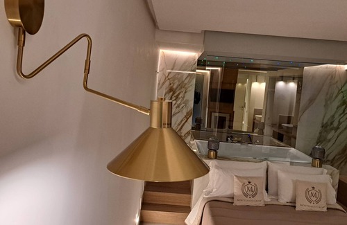 Montecalvario House | Elegant Suite in the heart of Naples