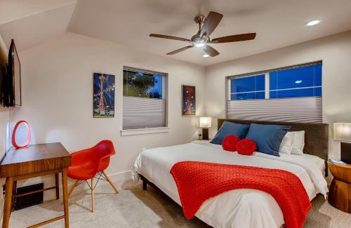 Old Town North House | Elegant Townhome near Old Town, Breweries and River!