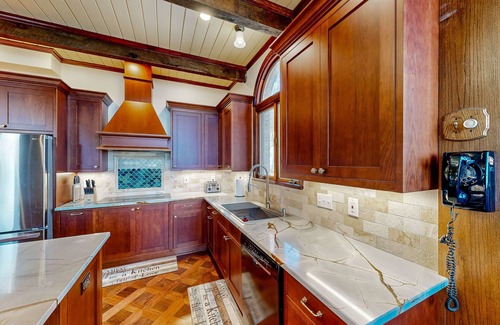 Tool House | Elegant & unique abode with canoe, kayaks, dock, grill, wood fireplace, W/D, AC