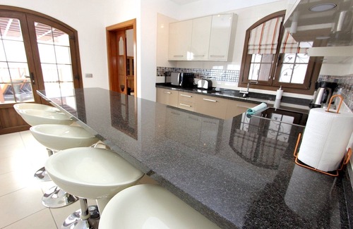 Playa Blanca Villa | Elegant Villa Oceano Once - Beautiful 5 Bedrooms Private Pool