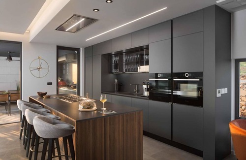 Brovinje House | Elegant Villa with Indoor Pool