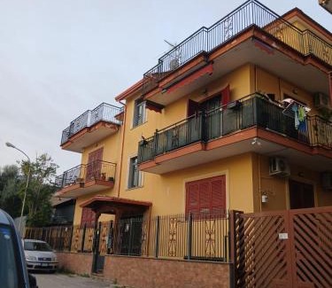 Sant'Antimo Apartment | Elegante Appartamento - 20 minuti da Napoli centro