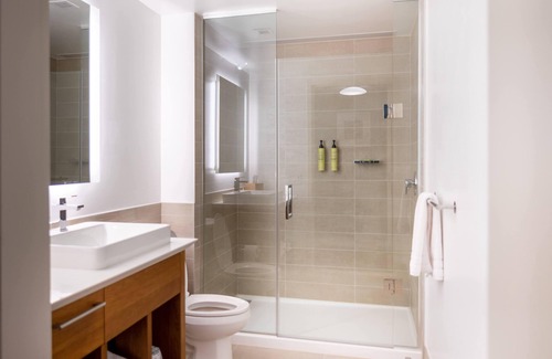 Irvine Business Complex Hotel | Element Irvine