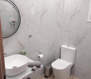 Perea Apartment | Elena's Place, free parking!