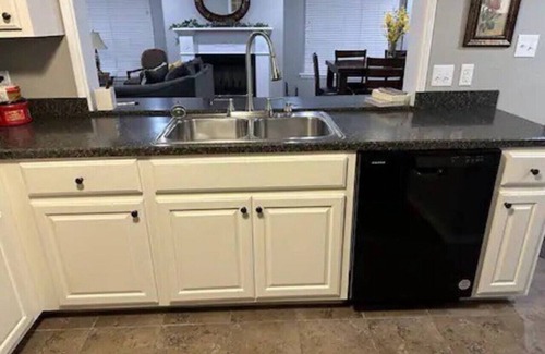 Russellville Apartment | Eli's Woodland Escape