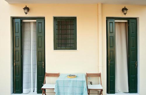 Delfoi House | Elia Apartments Chrisso