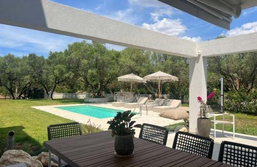 Nea Propontida Villa | Elia Luxury Villas by Eliamare