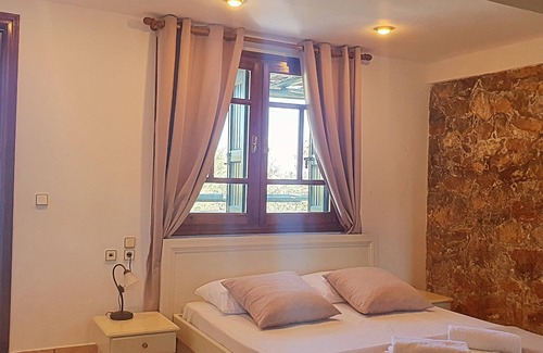 Plomari Hotel | Elia Village by Irida Iris Group