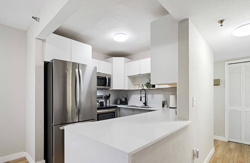 Hialeah Apartment | Elite Condo - Great apartment for families - Near great places in Miami!