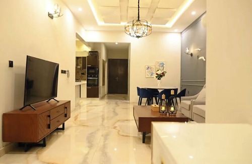 Gulshan-e-Iqbal House | Elite GF,Hygiene house,24/7 💂‍♀️ security guards,