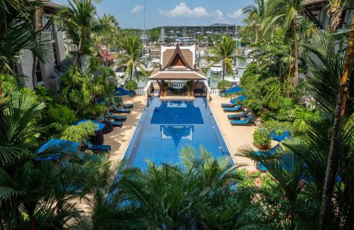 Koh Kaew Apartment | Elite Harbor Living - Royal Marina Penthouse RPM 6B with Panoramic Rooftop Terrace